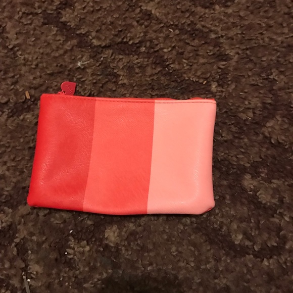 Ipsy Bags - Picture 1 of 8